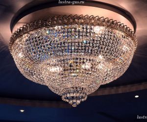 Люстра Водопад камень обтикон в Сочи отзыв и фото покупателя