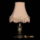 Бронзовая настольная лампа Делия №1 с абажуром в Сочи