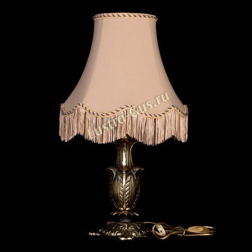 Бронзовая настольная лампа Делия №1 с абажуром в Сочи Гусь Хрустальный