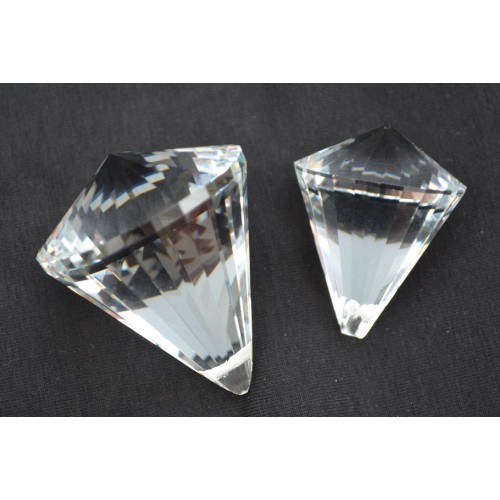 Камень Конус в Сочи Гусь Хрустальный